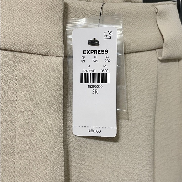 Express NWT Wide Leg Trouser High Rise Cream Pants Size 2 - Picture 5 of 16